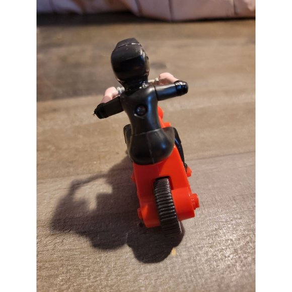 Hotel Transylvania Mavis bike toy figure - Picture 3 of 5